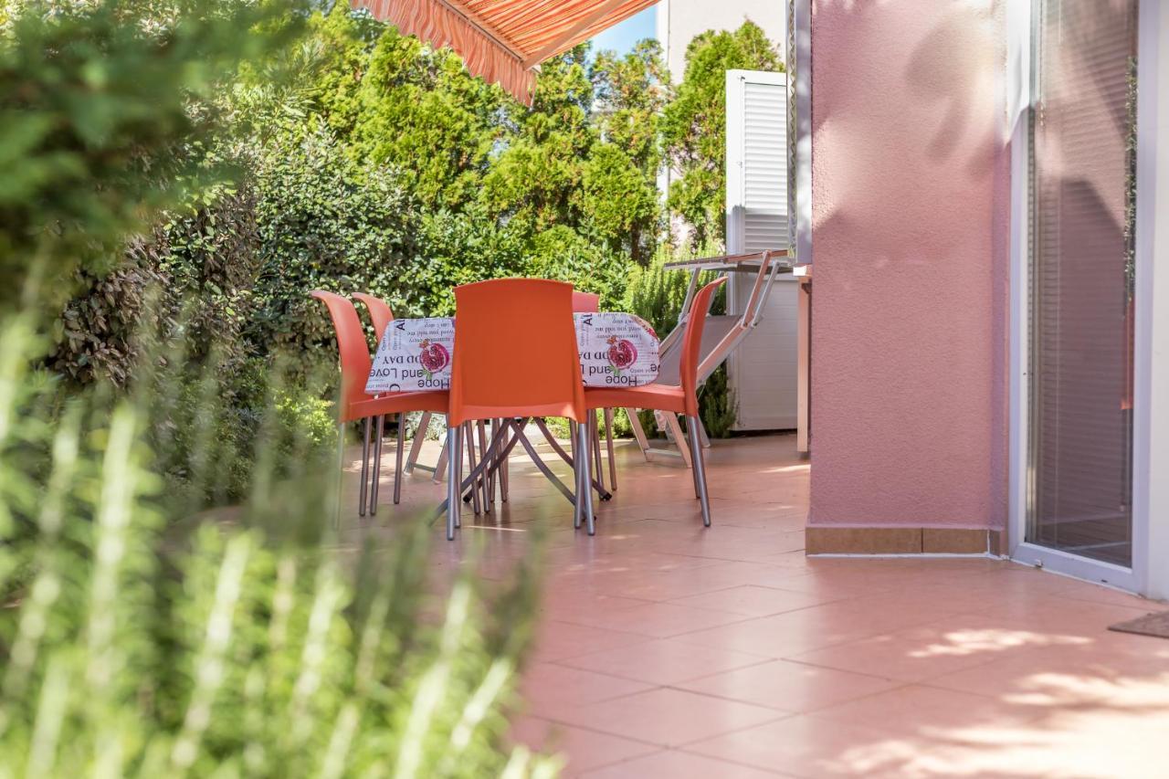באסקה Apartments Lovorka מראה חיצוני תמונה