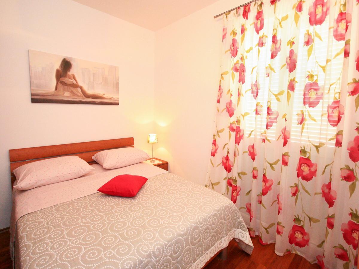 באסקה Apartments Lovorka מראה חיצוני תמונה