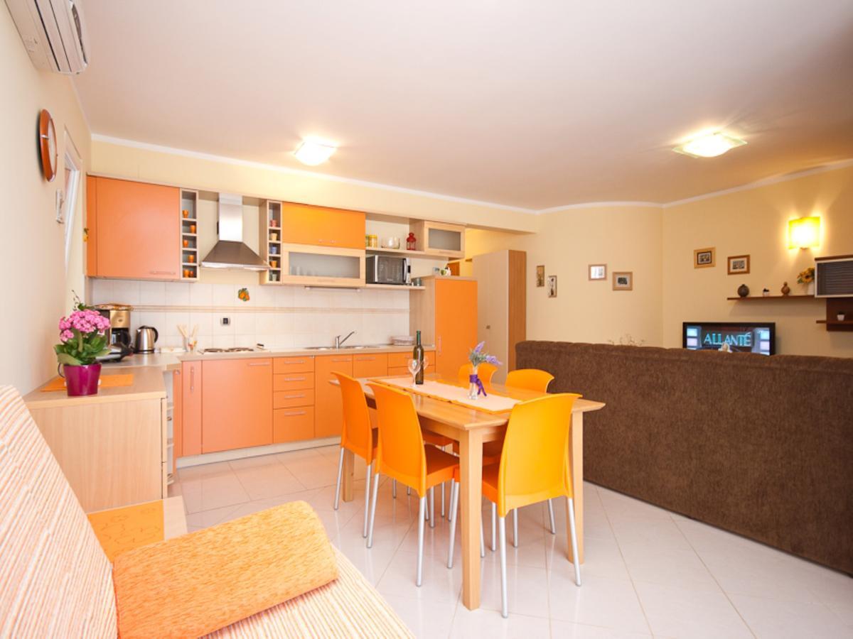 באסקה Apartments Lovorka מראה חיצוני תמונה