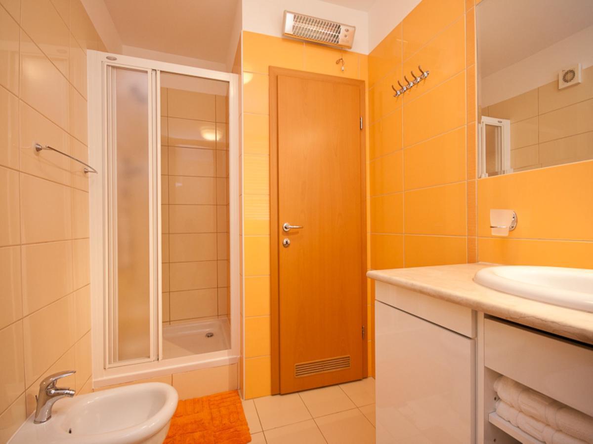 באסקה Apartments Lovorka מראה חיצוני תמונה